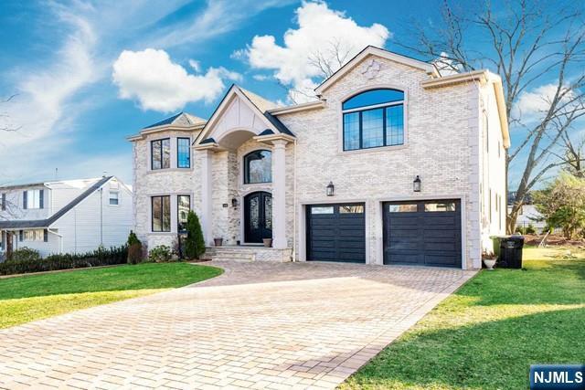 160 Lawrence Drive