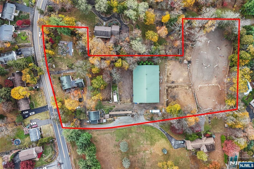 695 Ramapo Valley Road