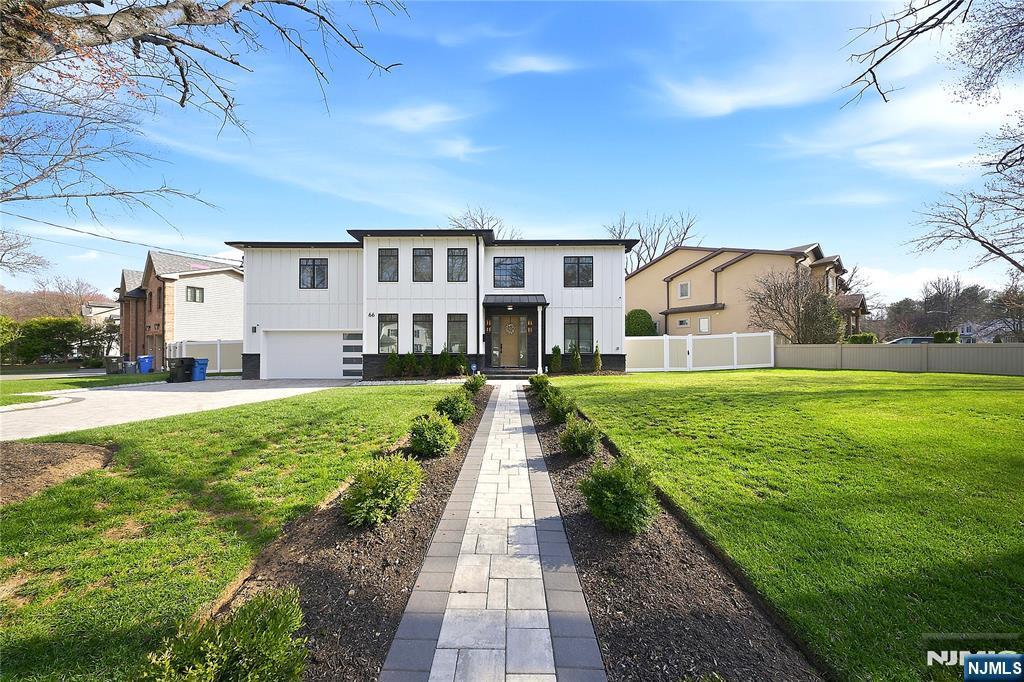 66 Knollwood Drive
