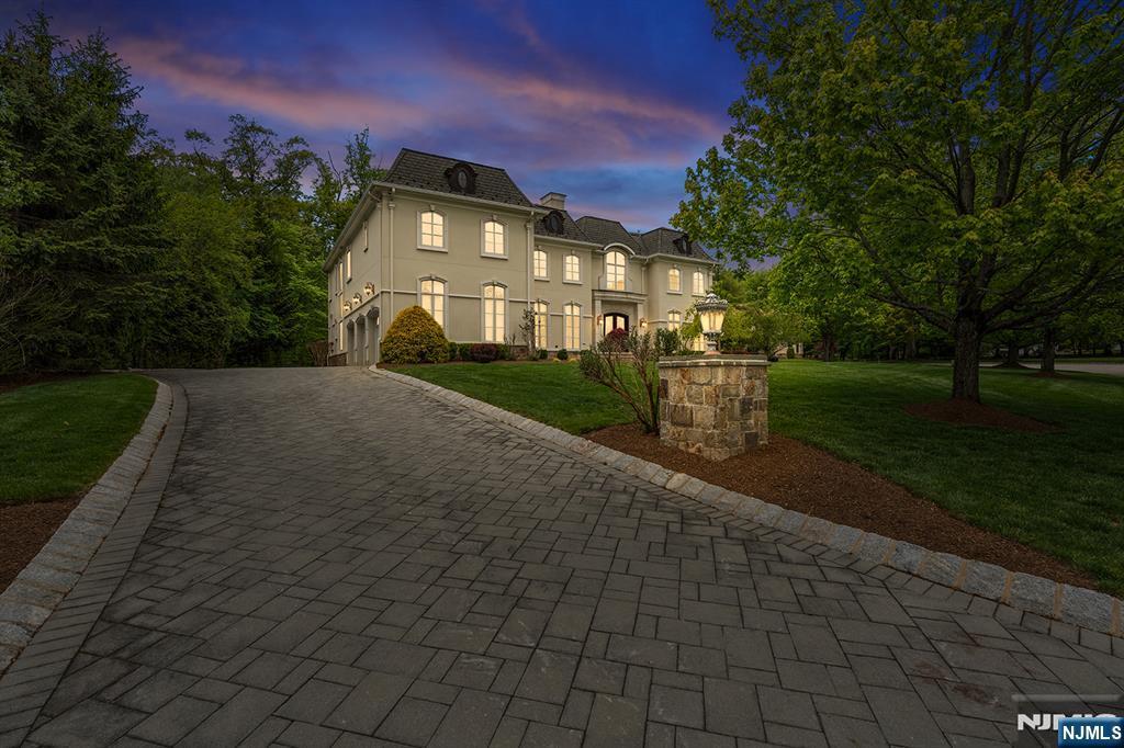 1 Sandstone Ridge