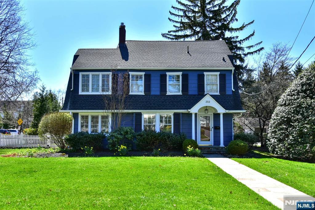 352 Fairway Road