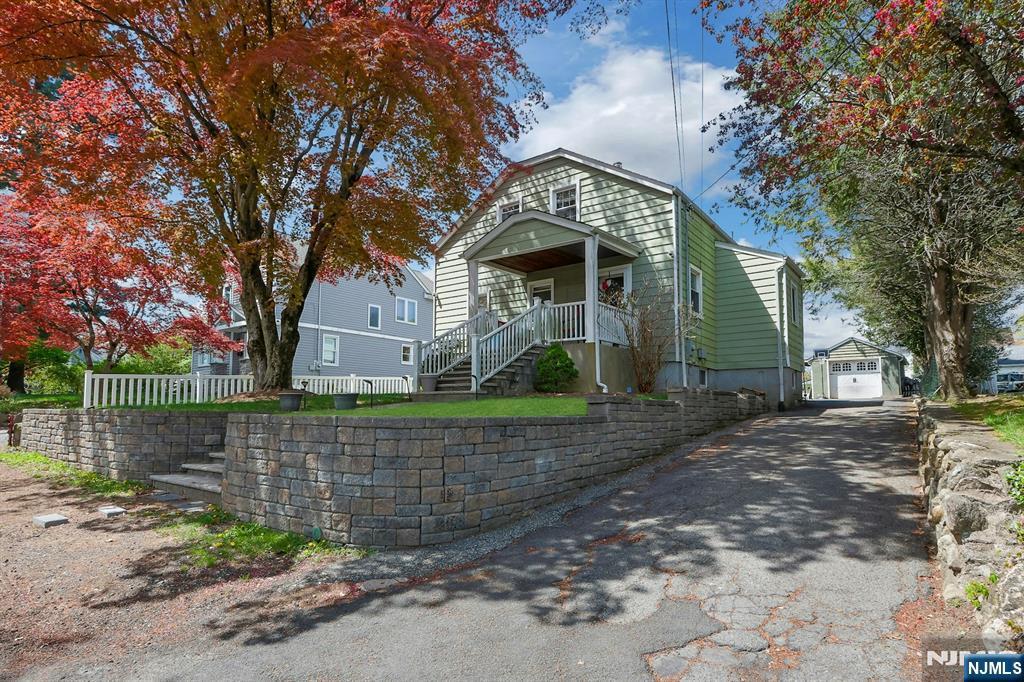 54 Chestnut Avenue