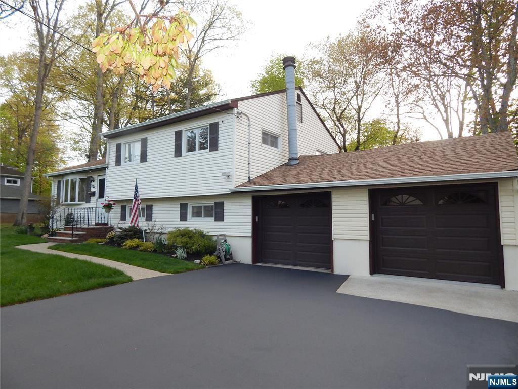 10 Lewis Road