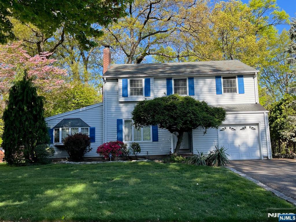 557 Monroe Court