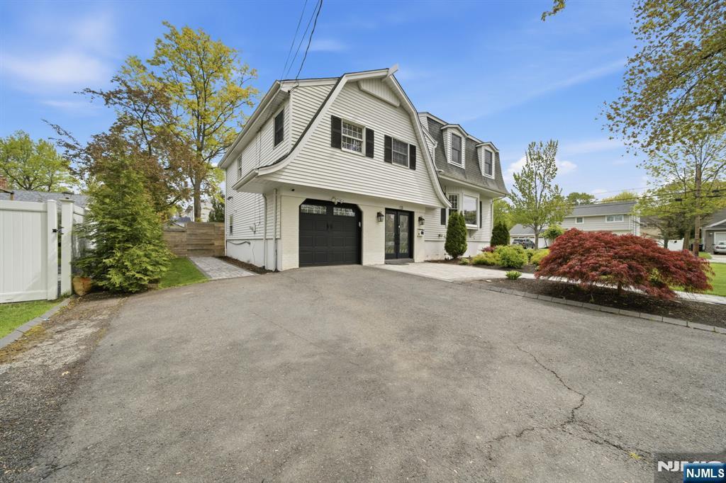13 Dogwood Court