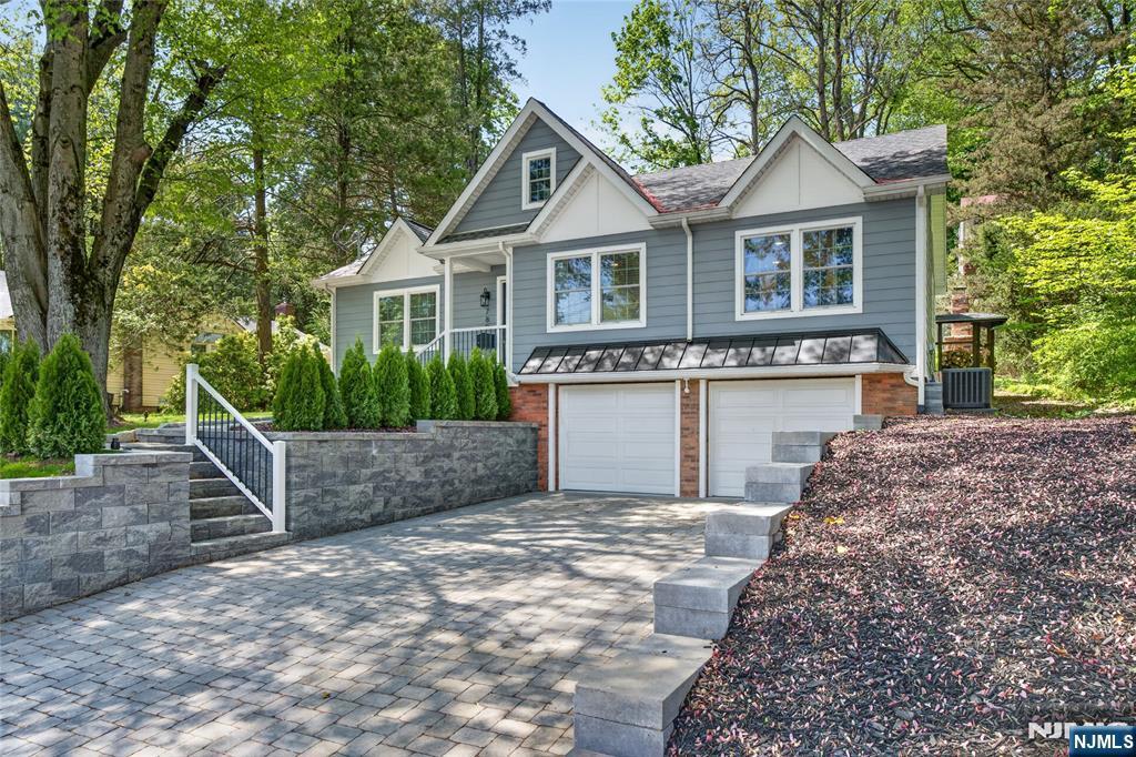 789 Kinderkamack Road
