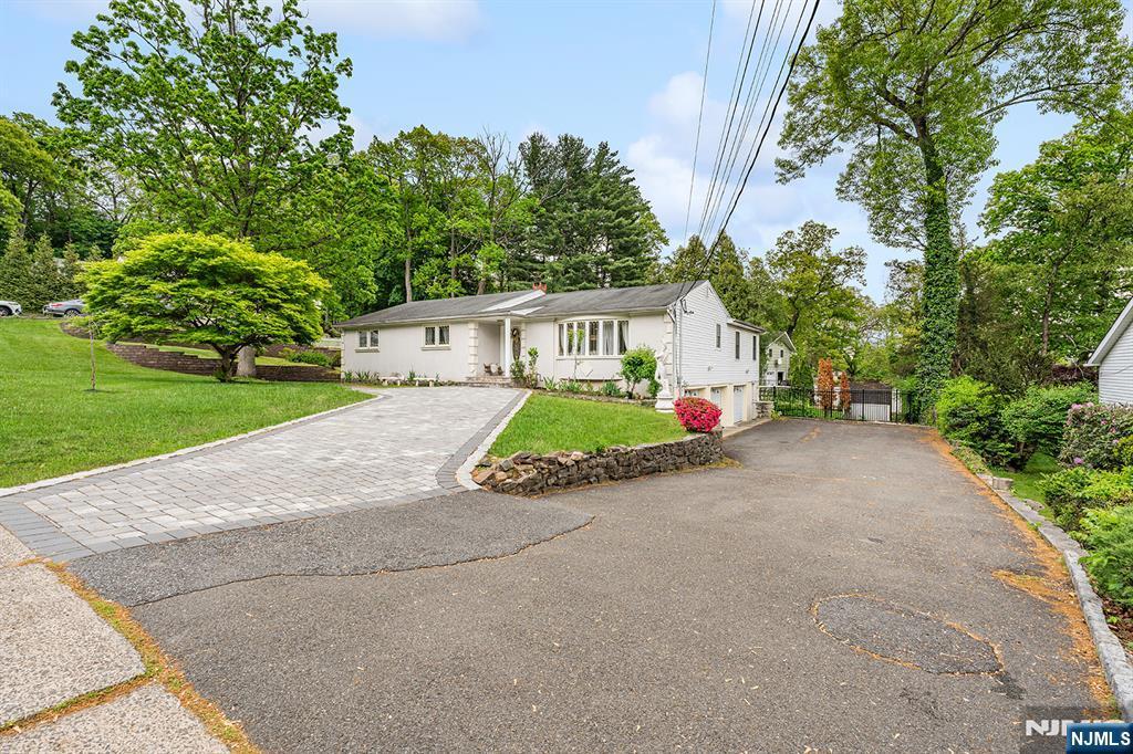210 Alps Road