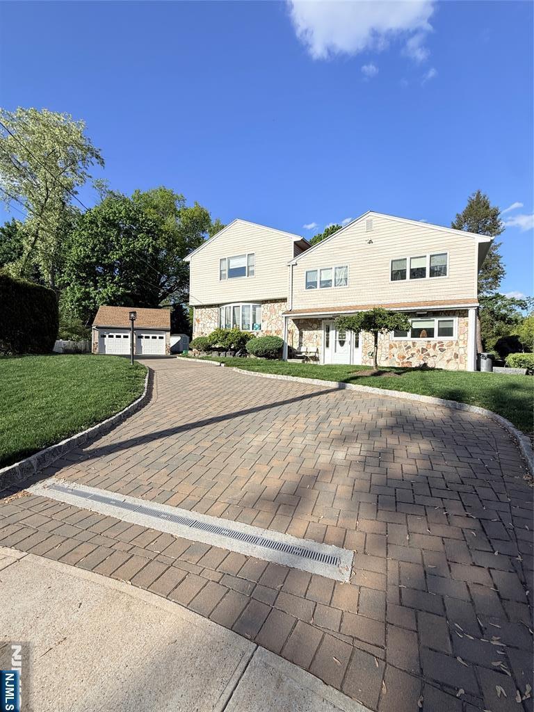 7 Keith Place