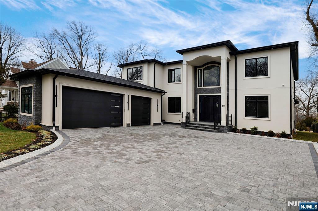 311 Farview Avenue