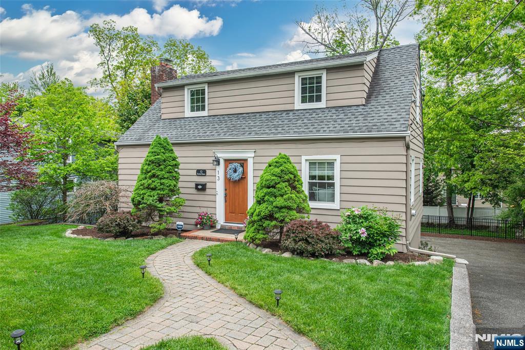 13 Elmwood Terrace