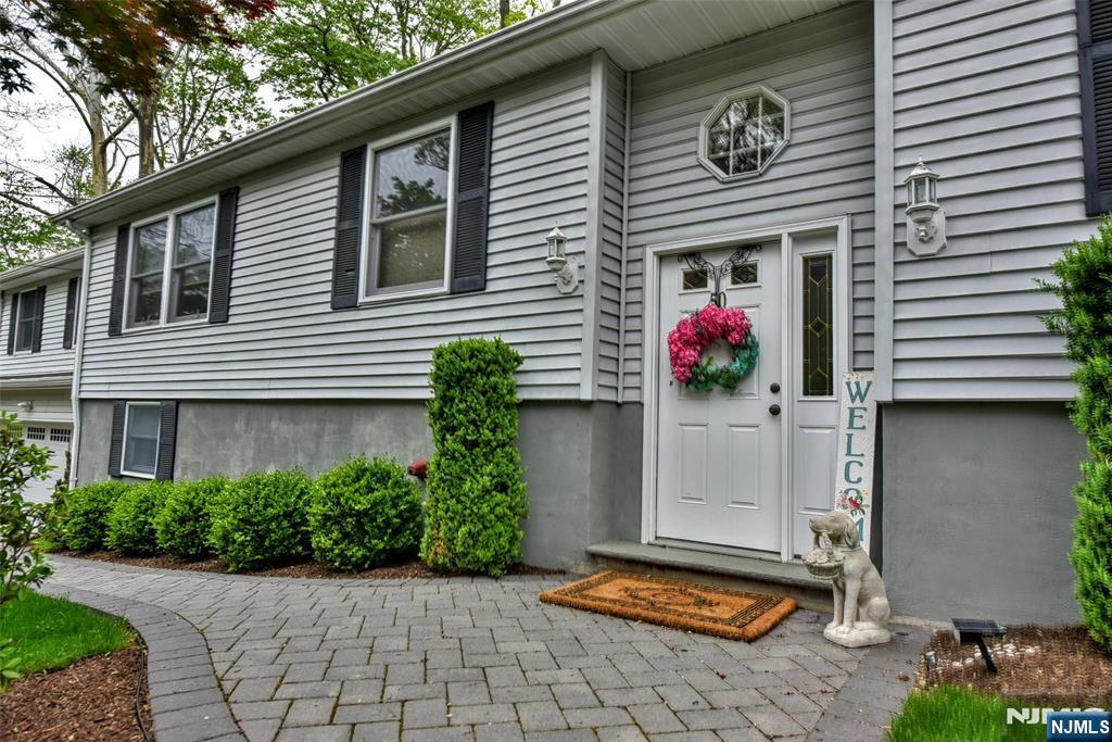 50 Seminole Avenue