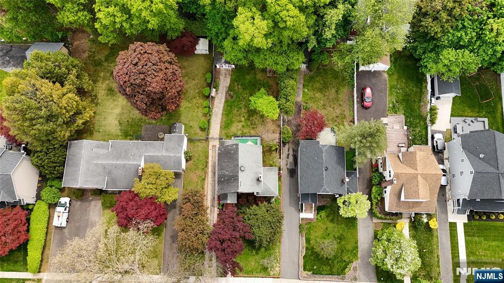 111 3rd Avenue