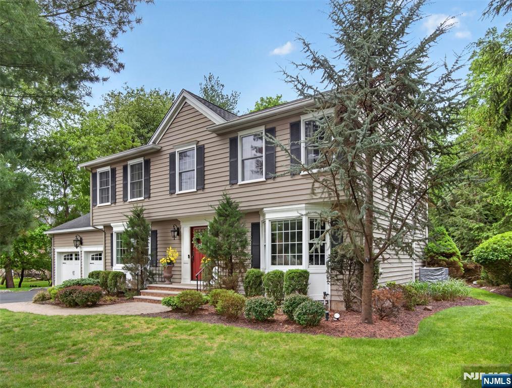 607 Poplar Road