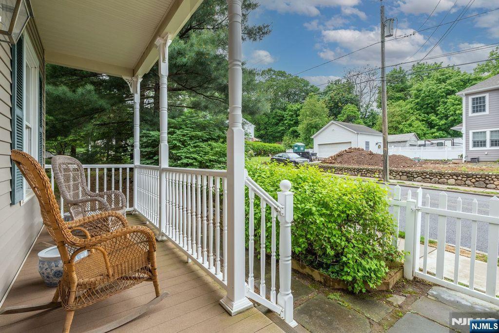 66 Hillside Avenue