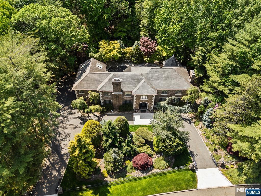 708 Ashmont Road