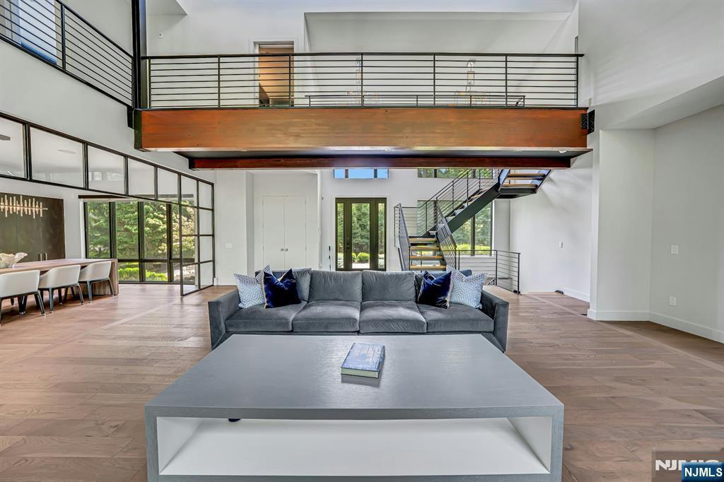 176 Edson Terrace