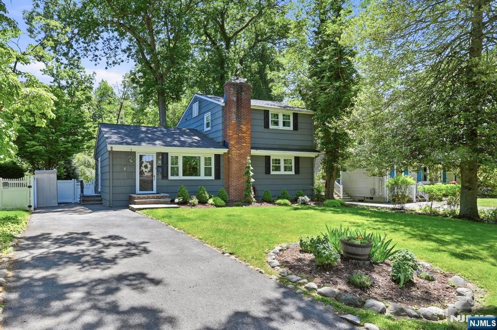 36 Calumet Avenue