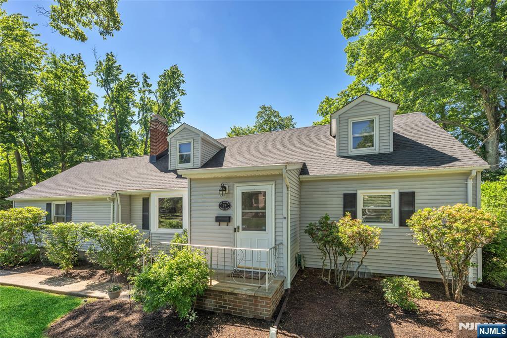 12 Waibel Drive