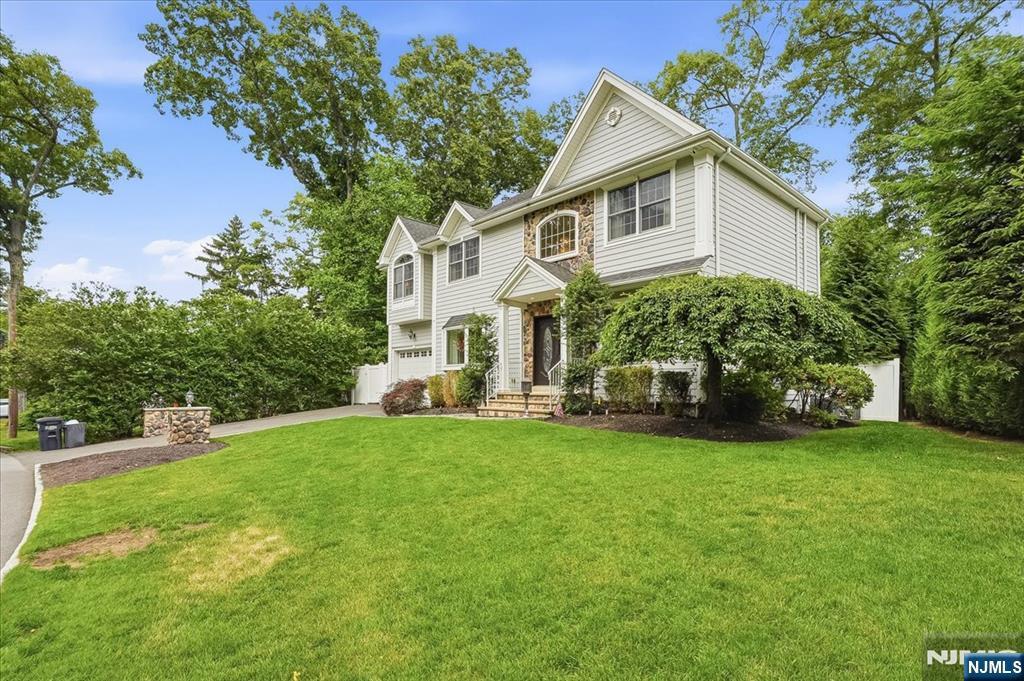 58 Mackay Avenue