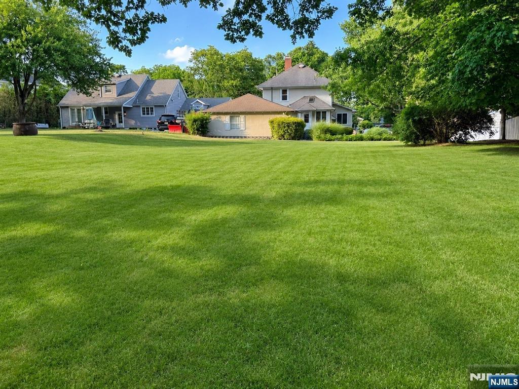5 Madison Heights