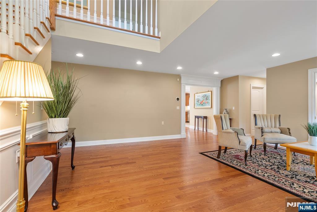28 Demarest Road
