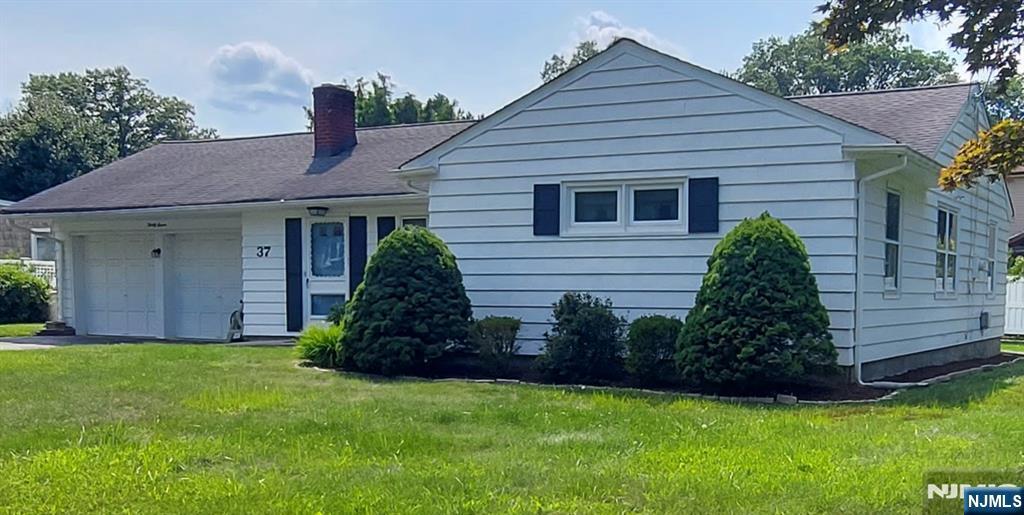37 Susan Avenue