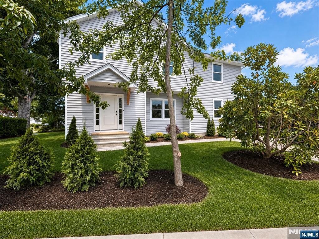 3 Grove Street
