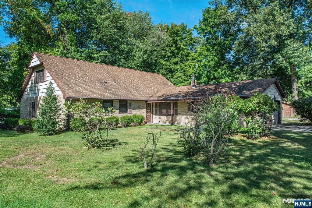 492 Blue Hill Terrace