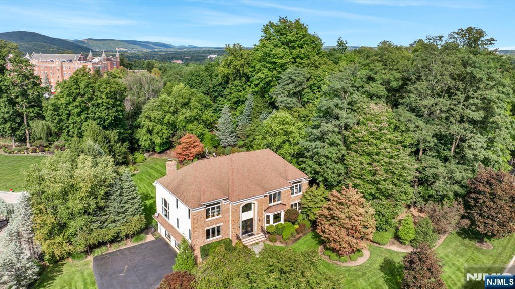 67 Seminary Drive