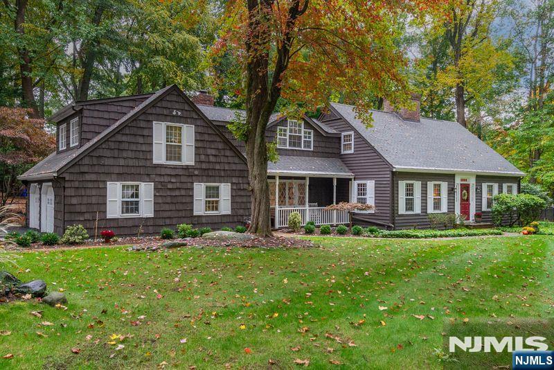 16 Plymouth Drive