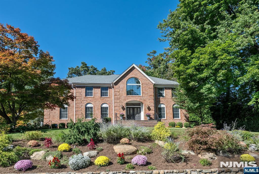 402 Highland Avenue