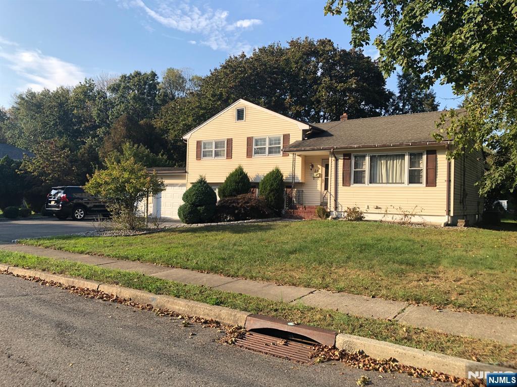 34 Cathyann Court